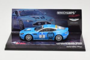 Aston Martin V12 Vantage #7 U. Bez / Porritt / R. Meaden / Mathai 24 Hours Nurburgring 2009 Minichamps 1:43 437091307 Kovina