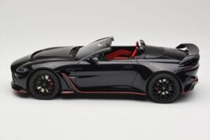 Aston Martin V12 Vantage Roadster Onyx Black GT Spirit 1:18 GT923 Smola – slika 3 od 6