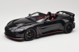 Aston Martin V12 Vantage Roadster Onyx Black GT Spirit 1:18 GT923 Smola