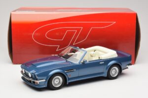 Aston Martin V8 Volante Modra GT Spirit 1:18 GT128 Smola – slika 6 od 6