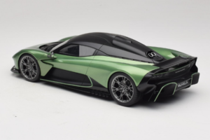 Aston Martin Valhalla Iridescent Emerald Green GT Spirit 1:18 GT558 Smola – slika 5 od 6