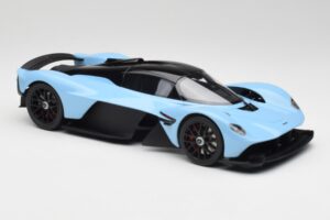 Aston Martin Valkyrie Racing Moder GT Spirit 1:18 GT915 Smola – slika 4 od 6
