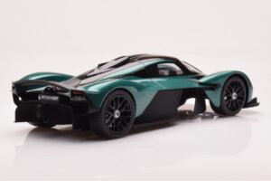 Aston Martin Valkyrie Racing Green GT Spirit 1:18 GT435 Smola – slika 2 od 6