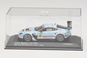 Aston Martin Vantage V12 GT3 #32 J. Stuck ADAC GT Masters 2012 Minichamps 1:43 437121332 Kovina – slika 4 od 5