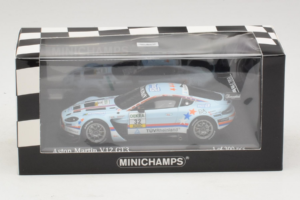 Aston Martin Vantage V12 GT3 #32 J. Stuck ADAC GT Masters 2012 Minichamps 1:43 437121332 Kovina – slika 5 od 5