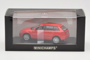 Audi A3 8P Sportback Rdeč Minichamps 1:43 5010403023 Kovina – slika 4 od 4