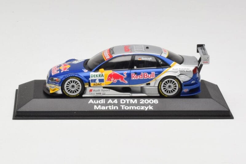 Audi A4 B7 #4 Red Bull M. Tomczyk DTM 2006 Minichamps 1:43 5020600303 Kovina