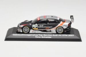 Audi A4 B7 #8 T. Scheider DTM 2007 Minichamps 1:43 5020700143 Kovina