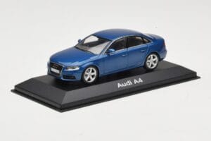 Audi A4 B8 3.2 Quattro Aruba Blue Minichamps 1:43 5010704123 Kovina – slika 2 od 4