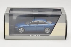 Audi A4 B8 3.2 Quattro Aruba Blue Minichamps 1:43 5010704123 Kovina – slika 4 od 4