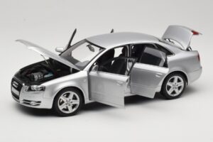 Audi A4 B8 3.2 Quattro Srebrna Minichamps 1:18 5010404115 Kovina – slika 2 od 8