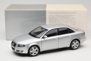 Audi A4 B8 3.2 Quattro Srebrna Minichamps 1:18 5010404115 Kovina – slika 8 od 8