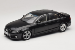Audi A4L B8 Črn Paudi 1:18 AUDI012 Kovina