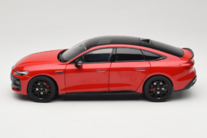 Audi A5L Sportback Rdeč OEM 1:18 ZAM60004A Kovina – slika 4 od 8