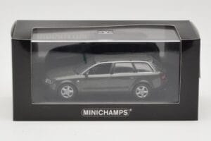 Audi A6 C5 Avant Temno Siv Minichamps 1:43 AUDI006 Kovina – slika 4 od 4