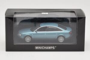 Audi A6 C5 Svetlo Modra Minichamps 1:43 AUDI004 Kovina – slika 4 od 4