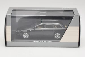 Audi A6 C6 Avant Phantom Črna Minichamps 1:43 5010406233 Kovina – slika 4 od 4