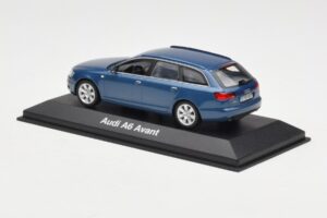 Audi A6 C6 Avant Stratos Blue Minichamps 1:43 5010406223 Kovina – slika 3 od 4