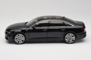 Audi A6L C8 Črn Paudi Model 1:18 42499 Kovina – slika 4 od 8