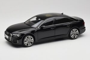 Audi A6L C8 Črn Paudi Model 1:18 42499 Kovina