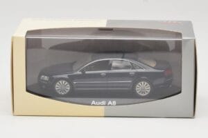 Audi A8 D3 Blue Metallic Light Interior Minichamps 1:43 20000001386003 Kovina – slika 4 od 4