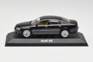 Audi A8 D3 Phantom Črn Minichamps 1:43 5010508133 Kovina