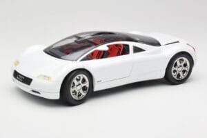 Audi Avus Quattro Alpine White Revell 1:18 08913 Kovina