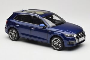 Audi Q5L FY Moder Paudi Model 1:18 33729 Kovina – slika 6 od 8