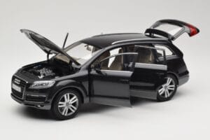 Audi Q7 4L Lava Grey Minichamps 1:18 5010507625 Kovina – slika 2 od 8