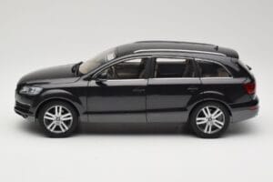 Audi Q7 4L Lava Grey Minichamps 1:18 5010507625 Kovina – slika 4 od 8