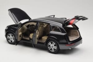 Audi Q7 4L Lava Grey Minichamps 1:18 5010507625 Kovina – slika 5 od 8