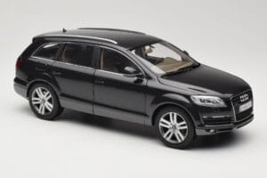 Audi Q7 4L Lava Grey Minichamps 1:18 5010507625 Kovina – slika 6 od 8