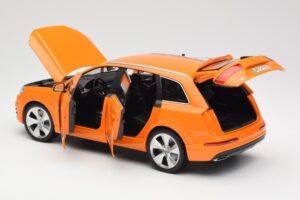 Audi Q7 4M Oranžna Metallic Minichamps 1:18 110014004 Kovina – slika 5 od 8