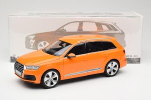 Audi Q7 4M Oranžna Metallic Minichamps 1:18 110014004 Kovina – slika 8 od 8