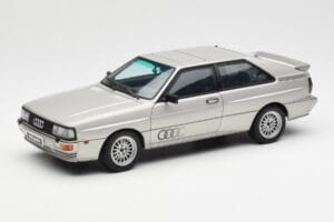 Audi Quattro LWB Srebrna AUTOart 1:18 70303 Kovina