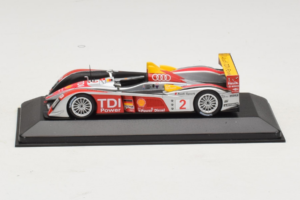 Audi R10 TDI LMP1 #2 R. Capello / T. Kristensen 2007 Minichamps 1:43 400071602 Kovina