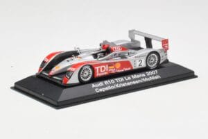 Audi R10 TDI LMP1 #2 R. Capello / T. Kristensen / A. McNish 24 Hours of Le Mans 2007 Minichamps 1:43 5020700223 Kovina – slika 2 od 4