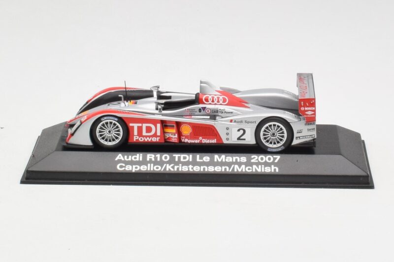 Audi R10 TDI LMP1 #2 R. Capello / T. Kristensen / A. McNish 24 Hours of Le Mans 2007 Minichamps 1:43 5020700223 Kovina