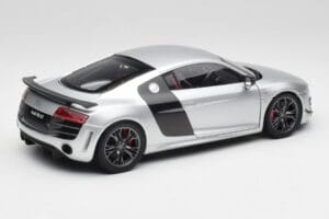 Audi R8 GT Type 42 Ice Srebrna Metallic Kyosho 1:18 09218IS Kovina – slika 3 od 8