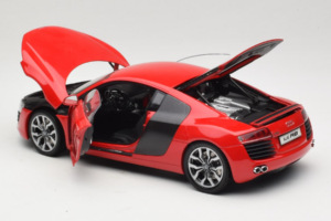 Audi R8 Rdeč Kyosho 1:18 09213R Kovina – slika 5 od 8