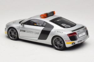 Audi R8 Safety Car 24 Hours of Le Mans 2008 Kyosho 1:18 09214DTM Kovina – slika 4 od 8