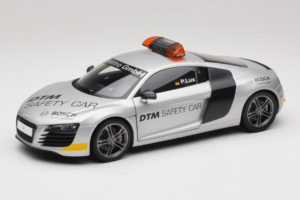 Audi R8 Safety Car 24 Hours of Le Mans 2008 Kyosho 1:18 09214DTM Kovina