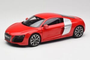 Audi R8 V10 Brilliant Rdeč Kyosho 1:18 09216RR Kovina