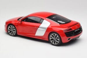 Audi R8 V10 Brilliant Rdeč Kyosho 1:18 09216RR Kovina – slika 7 od 8