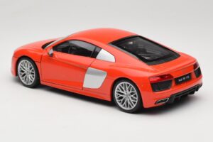 Audi R8 V10 Rdeč Welly 1:18 18052W Kovina – slika 7 od 8