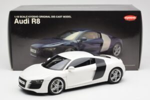 Audi R8 Type 42 Bel Kyosho 1:18 09213W Kovina – slika 8 od 8