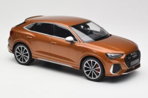 Audi RS Q3 Sportback 8U Brown Metallic Minichamps 1:18 155018104 Kovina – slika 4 od 6