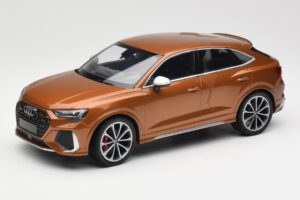 Audi RS Q3 Sportback 8U Brown Metallic Minichamps 1:18 155018104 Kovina