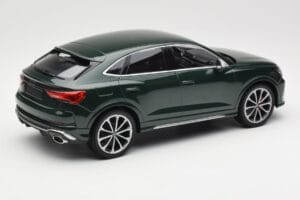 Audi RS Q3 Sportback 8U Green Metallic Minichamps 1:18 155018102 Kovina – slika 2 od 6