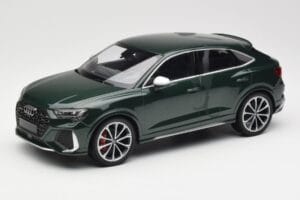 Audi RS Q3 Sportback 8U Green Metallic Minichamps 1:18 155018102 Kovina